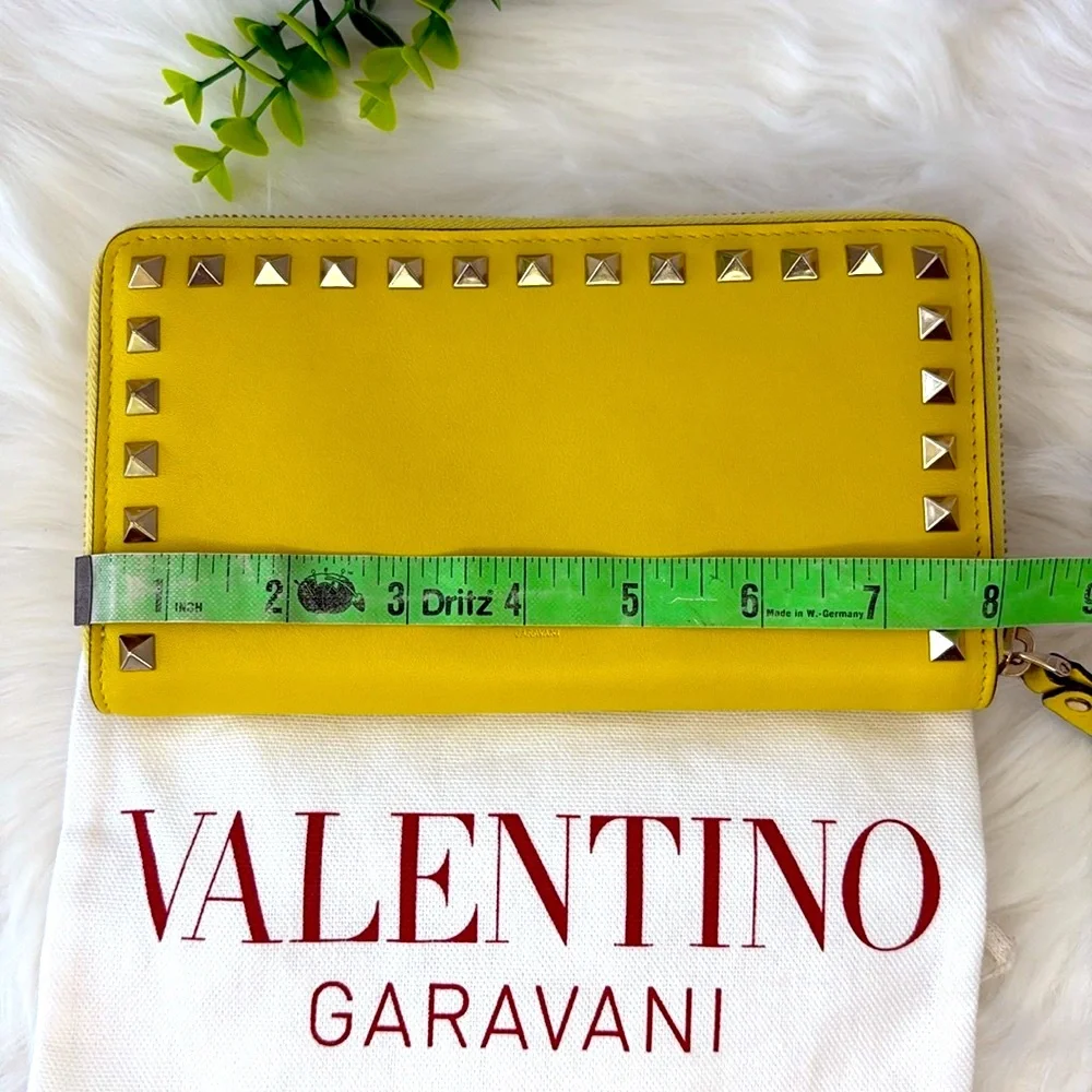 Valentino Garavani Yellow‎ Rock Stud Zipper Wallet